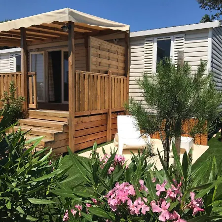 Campsite Mobil Mar Estang Bord De *